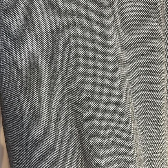 Beyond Yoga Sweater Colorblock Crewneck Black Grey Size Small - Picture 3 of 6